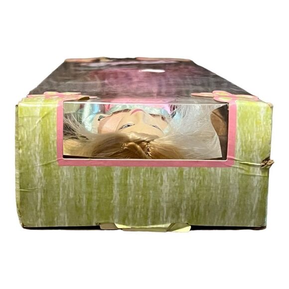 Mattel Totally Spring Primavera Barbie with Cool Nails C4480 - Picture 5 of 6